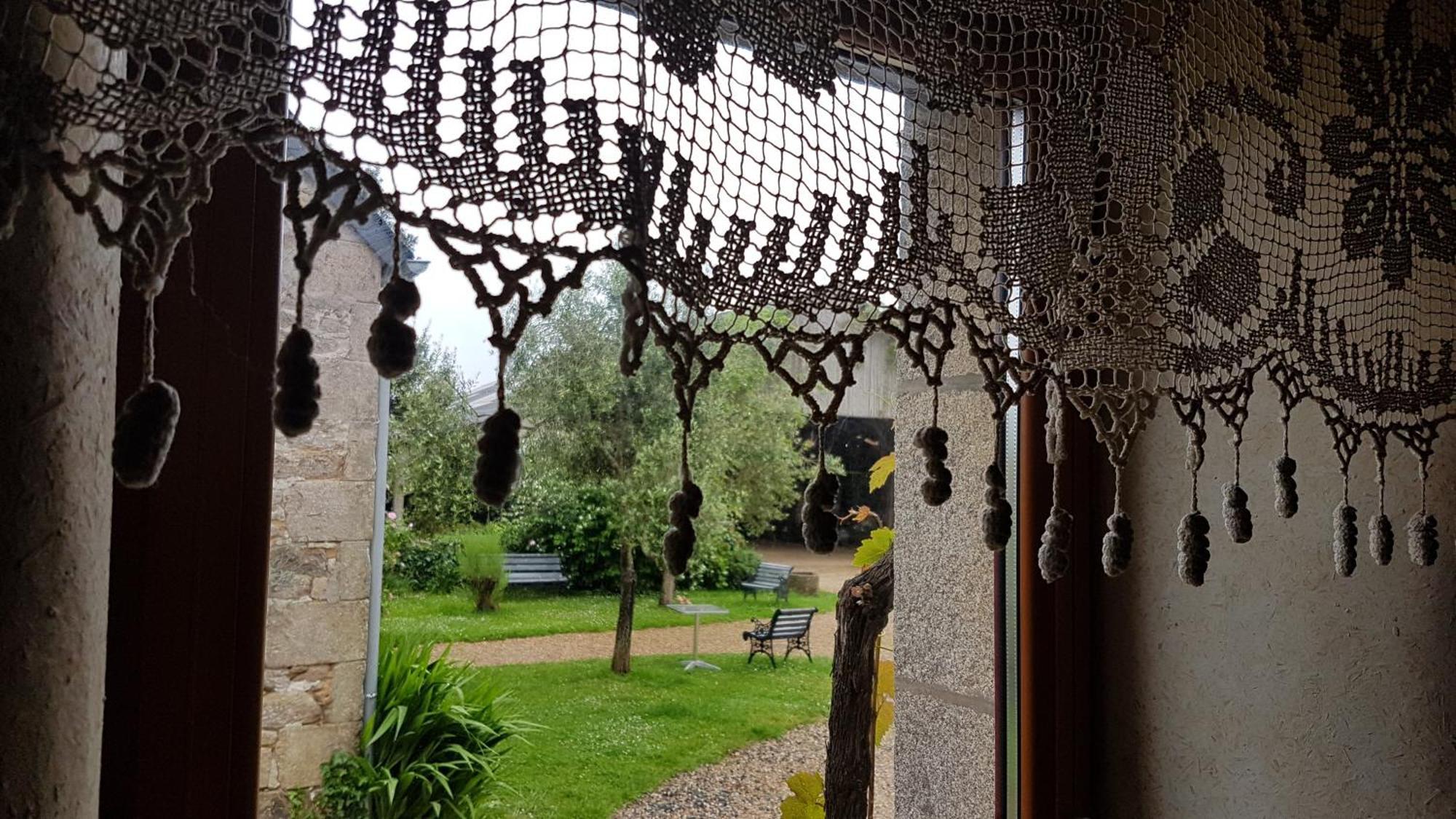 La Ferme De Kerhors Hotel Tréméoc Ruang foto