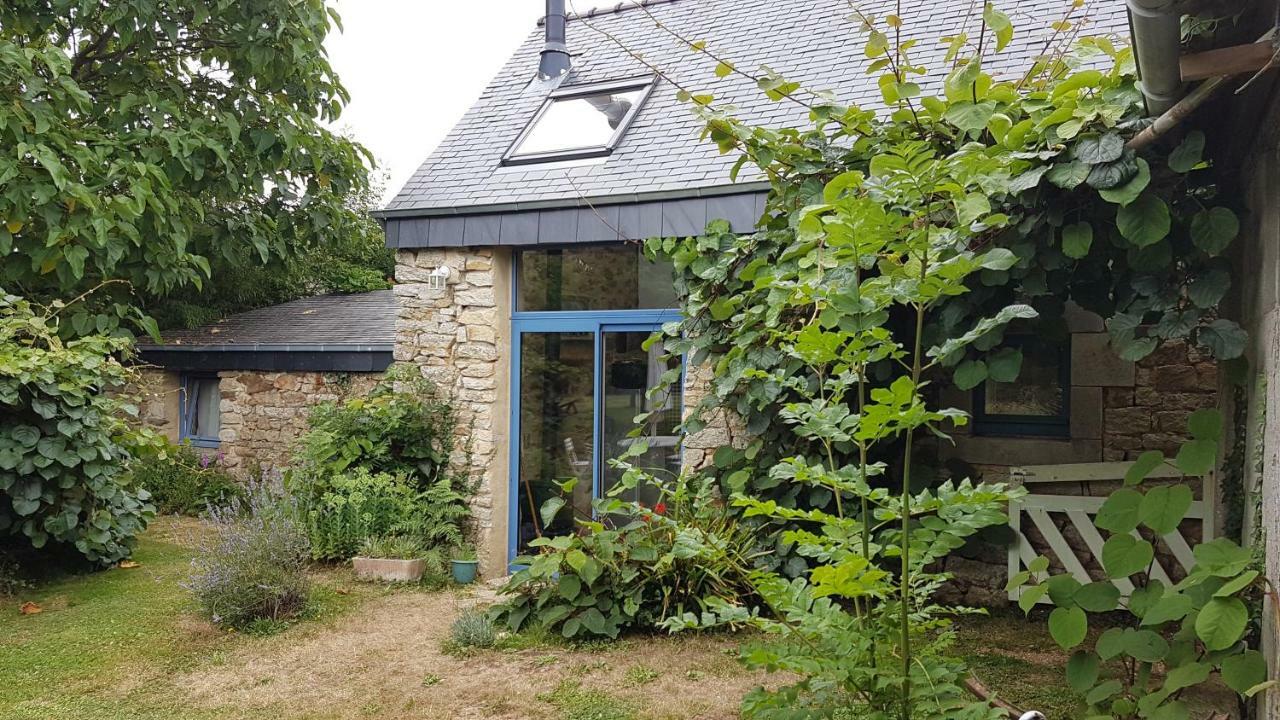 La Ferme De Kerhors Hotel Tréméoc Bagian luar foto